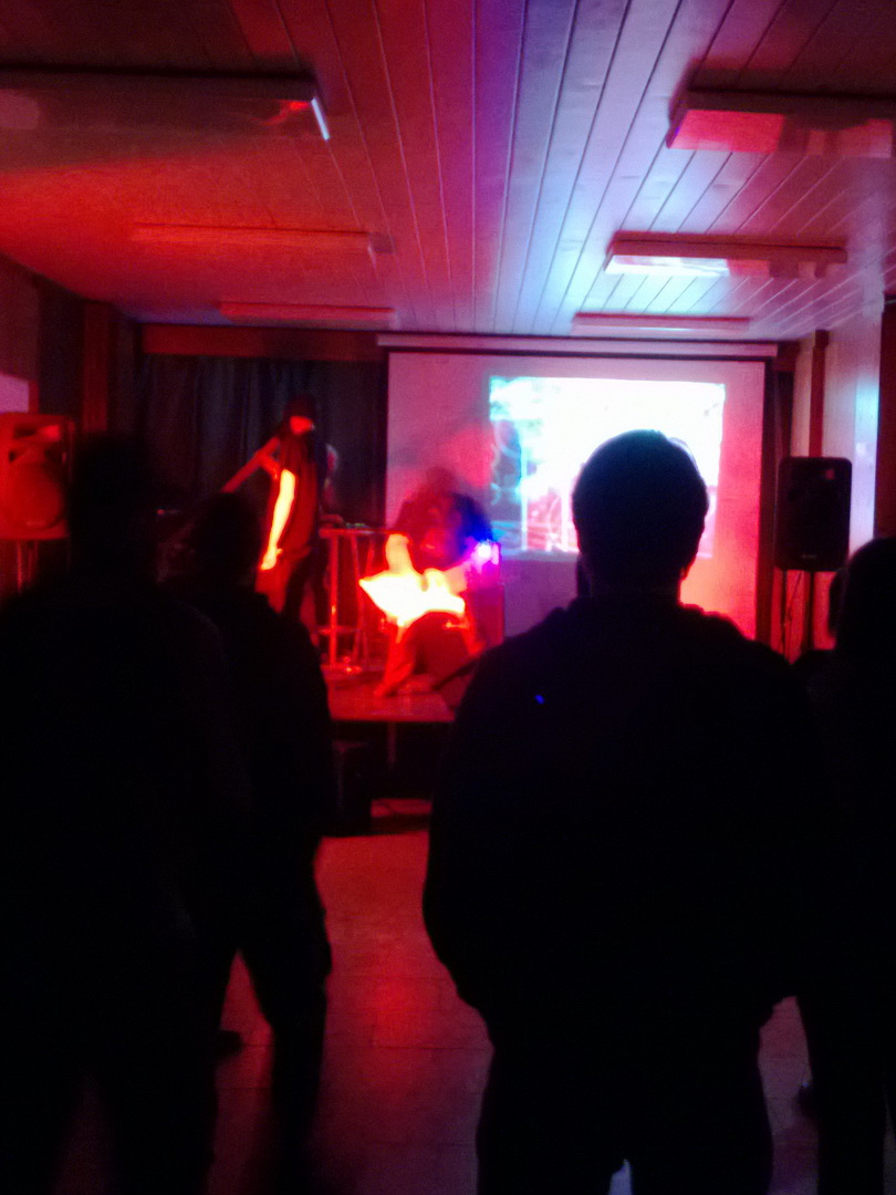 Společenská akce 4