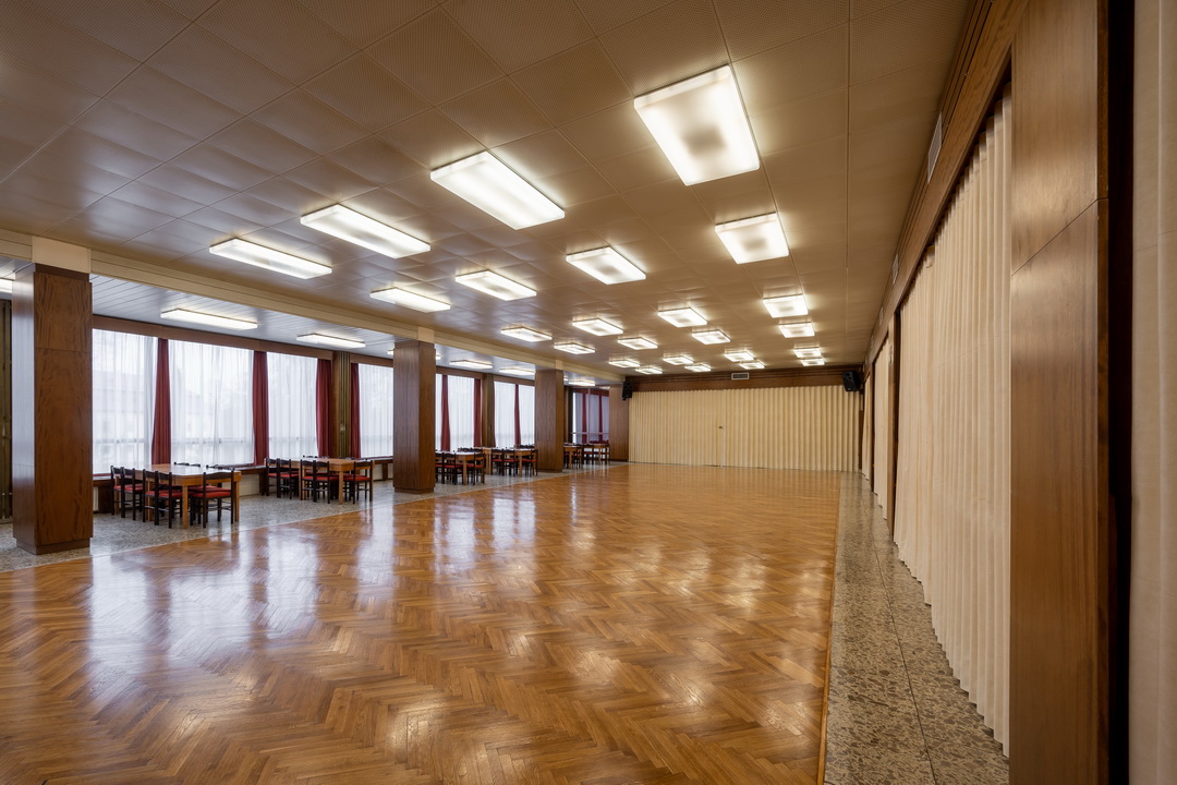 Hlavní sál - foto 2